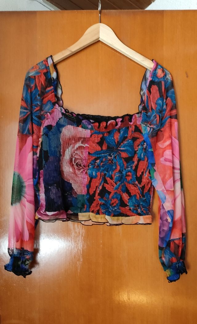 Blusa Gasa Desigual cuerpo elastico