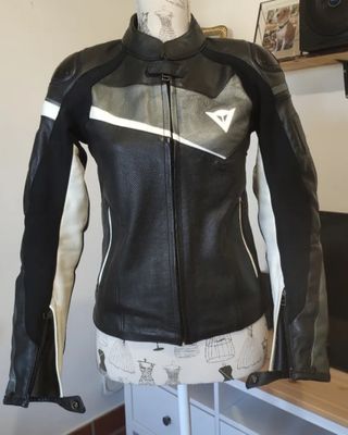 Cazadora moto piel Dainese lady mujer.tall 40unaS