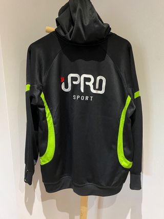 Sudadera Ipro Sport negra y verde