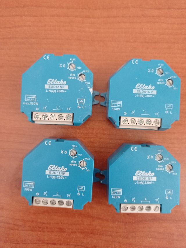 4 Reguladores intensidad universal Eltako