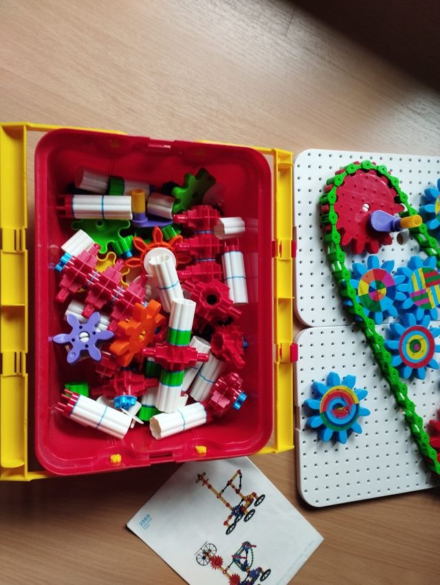 JUEGOS DE CONSTRUCCIONES