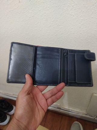 REBAJADA: BILLETERA MONEDERO NUEVA