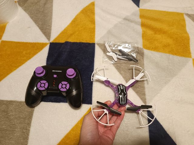 SKYQUEST ax-23 Dron 16 cm 