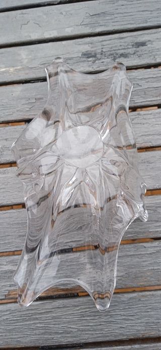 Centro de mesa cristal checo, sellado con buril.