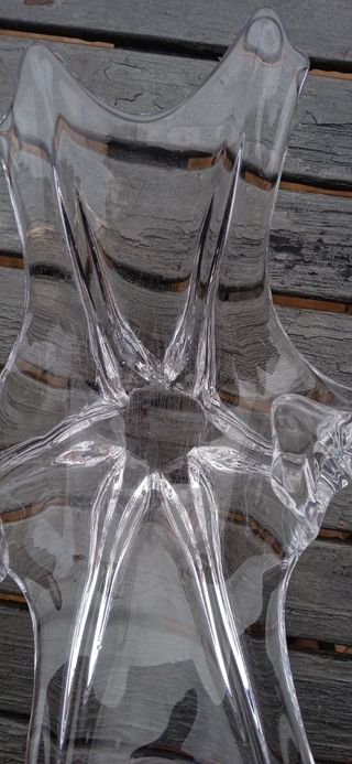 Centro de mesa cristal checo, sellado con buril.