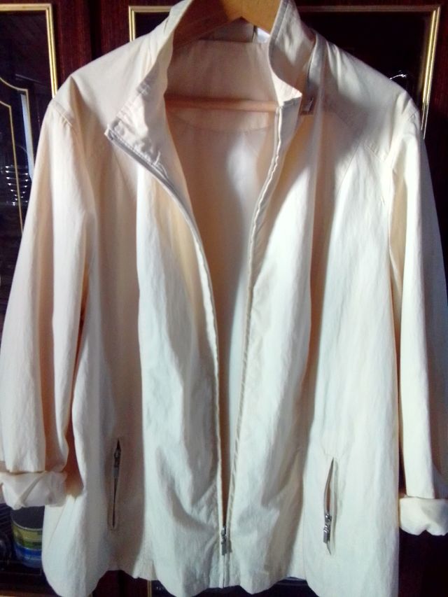 Giacchetto beige donna