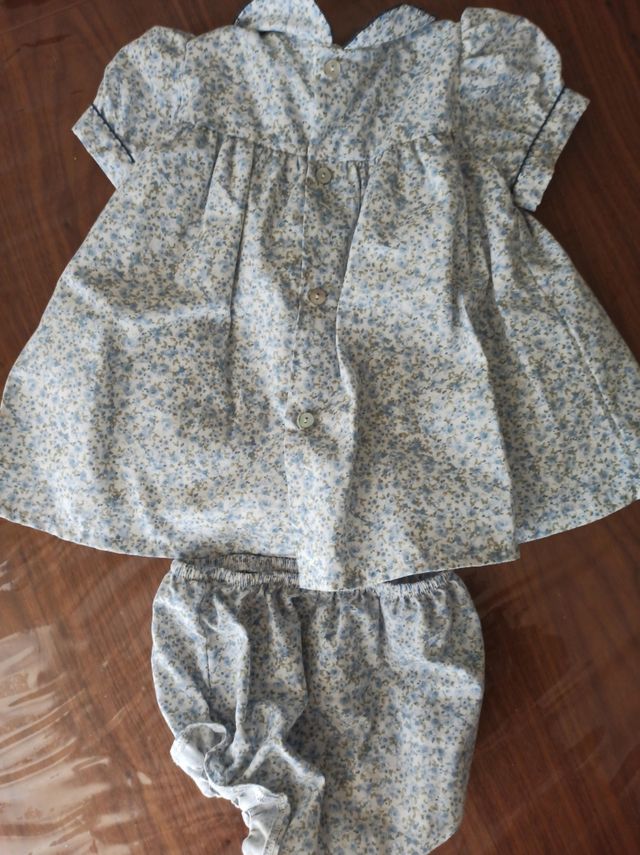 Vestido bebé 12 meses flores azules