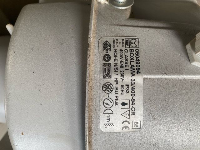 Focos nave industrial