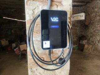 Instalador cargador de coche eléctrico 