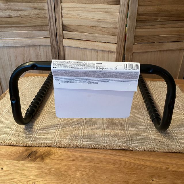 Soporte pared para dos bicicletas.