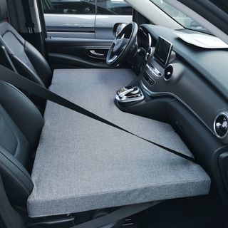 Cama delantera para asientos Furgoneta Camper