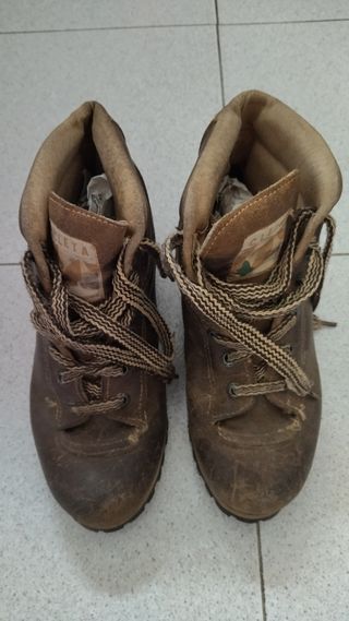 Bota Cleta con suela vibram y thinsulate