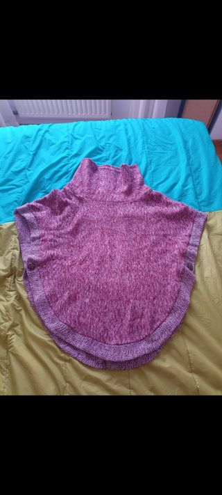 Capa, poncho de mujer.