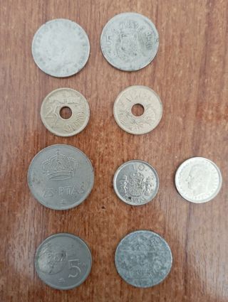 Lote mondeas pesetas.