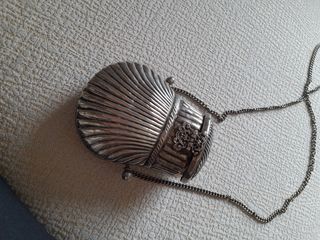 A ESTRENAR bolso joya,  para ceremonias.