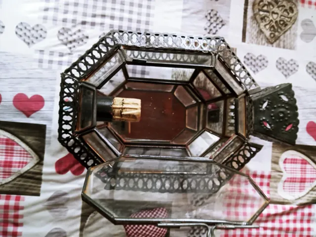 Farol /epoca \Modernista antiguo.