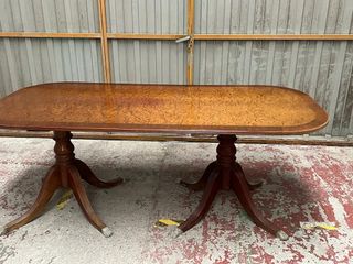 Mesa salón comedor antigua de madera