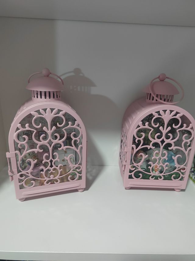 Farol con miniaturas