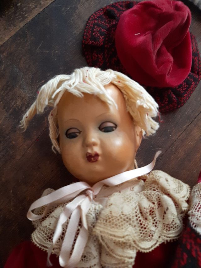 Bambola antica