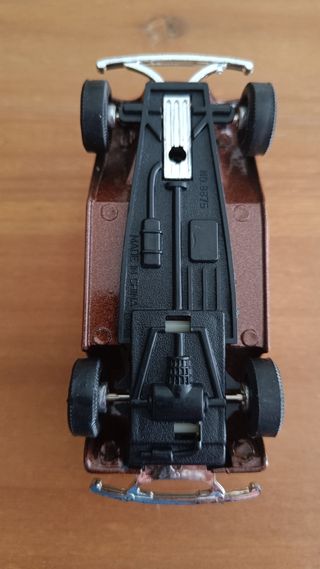 Figura de coche clasico