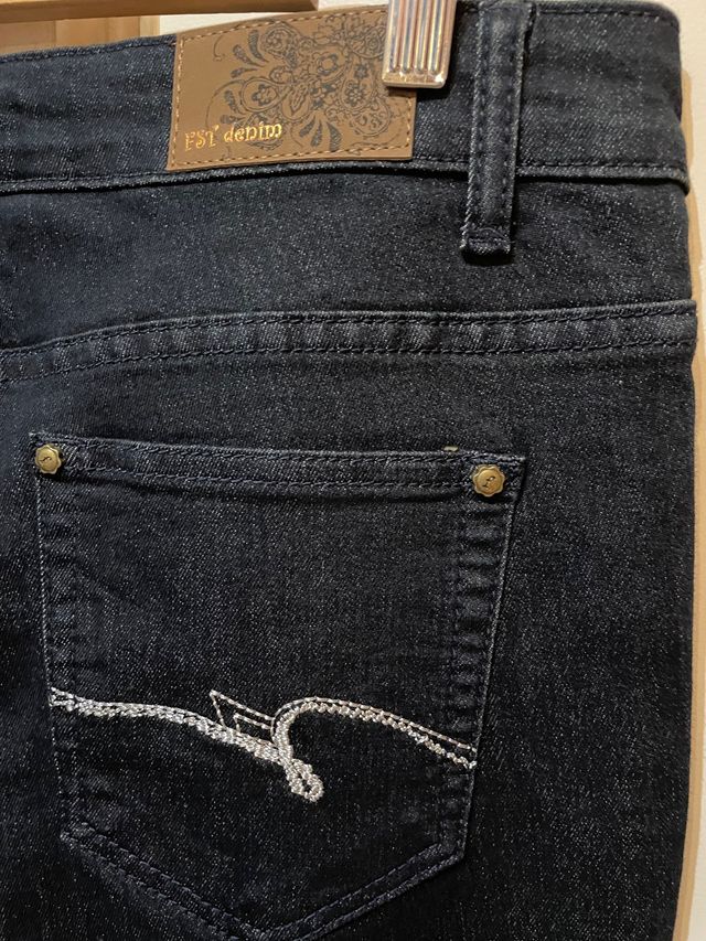 Pantalón vaquero mujer sin estrenar