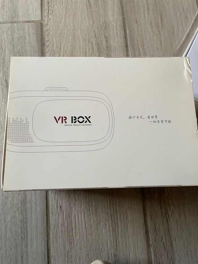 VR BOX per telefono