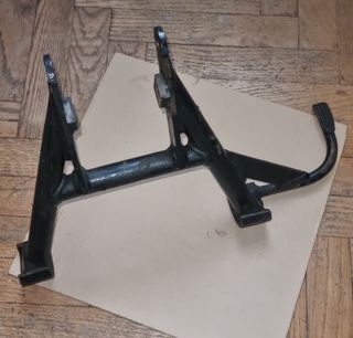 Norton Commando 850 cc Mk3 Easel