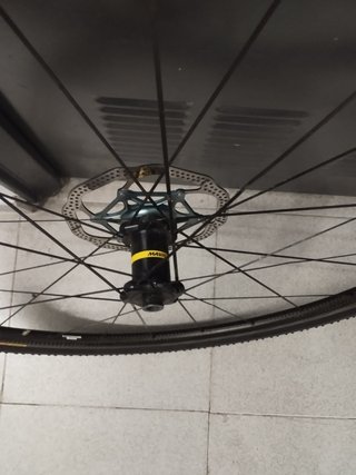 JUEGO DE RUEDAS MAVIC KSYRIUM PRO CARBON UST DISC