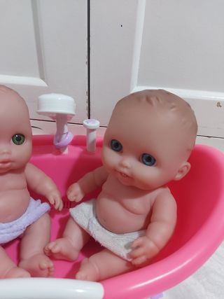 Bañera con bebes