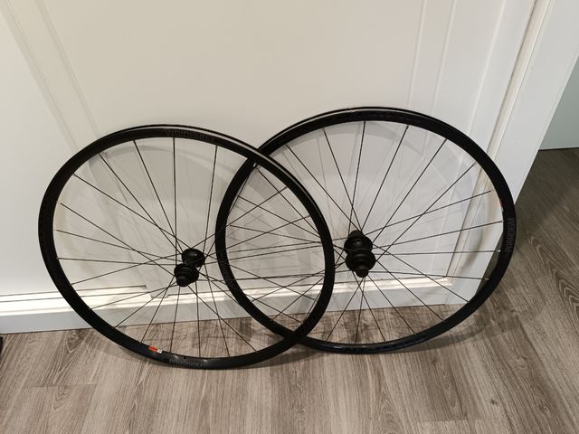 RUEDAS BONTRAGUER PARADIGM