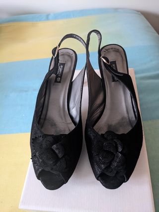 Zapato fiesta negro