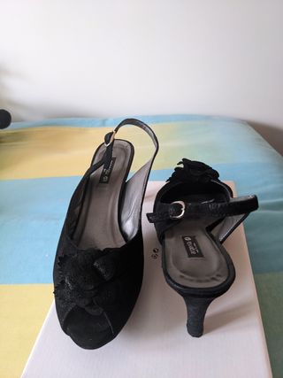 Zapato fiesta negro