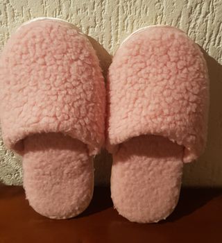 Chinelos / Pantufas de Sennhora Tamanho 37