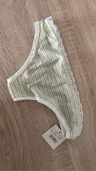 Conjunto lencero en blanco y verde, limón Touche