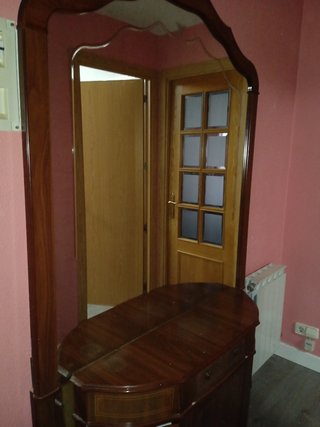 Mueble zapatero con espejo