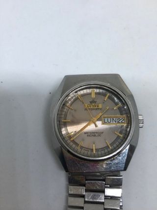 Reloj suizo automático.