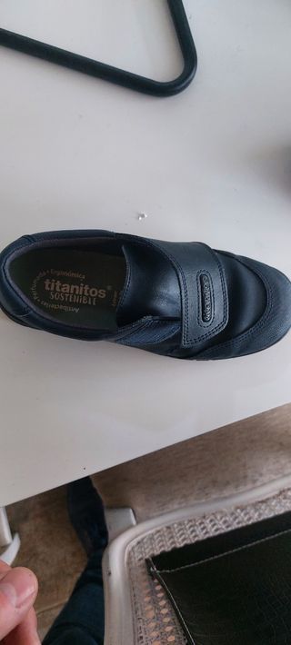 Zapatos TITANITOS
