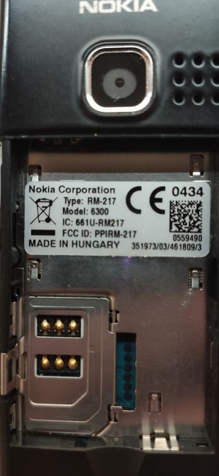Due telefoni NOKIA 6300