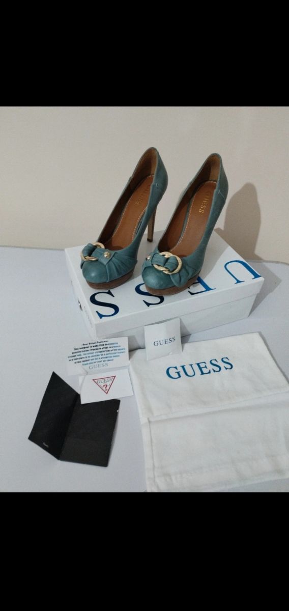 Scarpe Guess