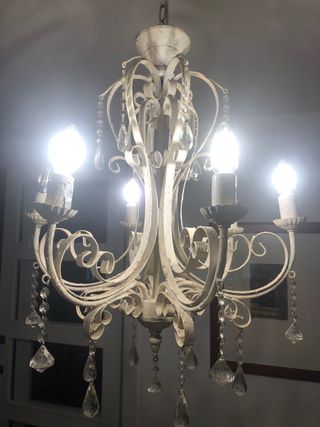 lampara de salón decapada con lágrimas Artikel