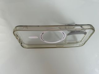 funda iphone 14 pro con clip protector