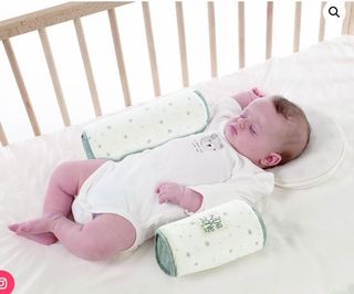 Cojín antivuelco ergonómico de descanso para bebé