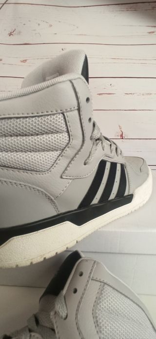 Adidas Entrap Mid / Grey  - Rare