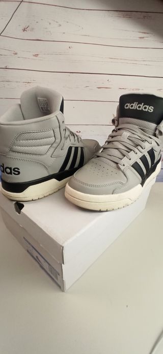 Adidas Entrap Mid / Grey  - Rare