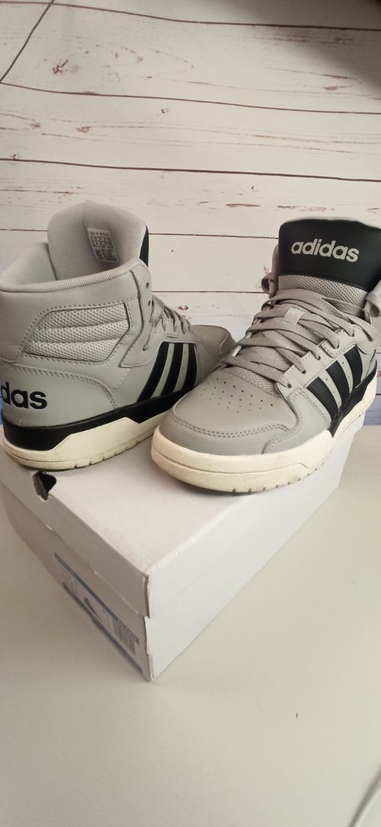 Adidas Entrap Mid / Grey  - Rare
