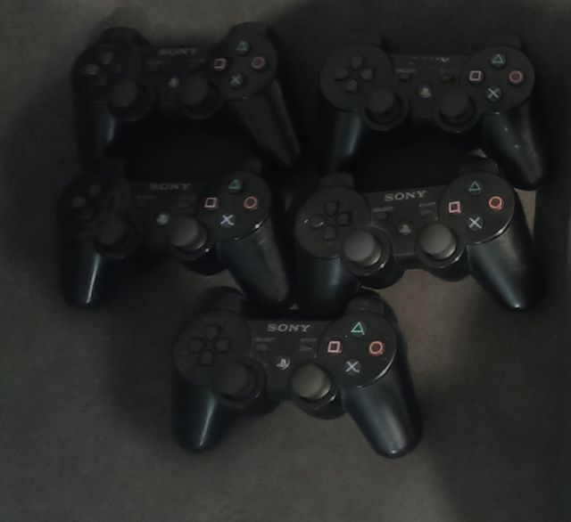 PLEY STATION 3/. MANDOS 5 / 9 JUEGOS