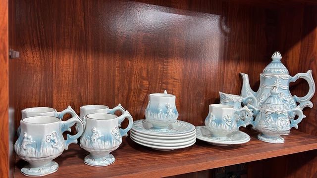 Conjunto de porcelana portuguesa