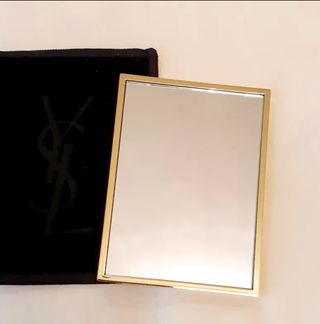 Yves Saint Laurent Espejo YSL espejo de bolso.