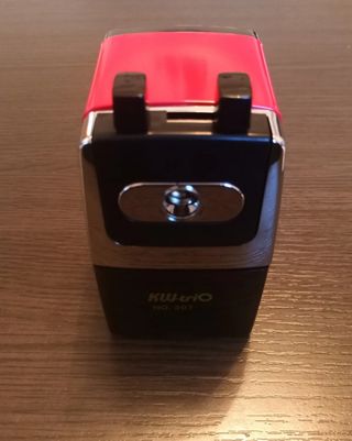 Antiguo Afilalapices de escritorio VINTAGE KW-trio