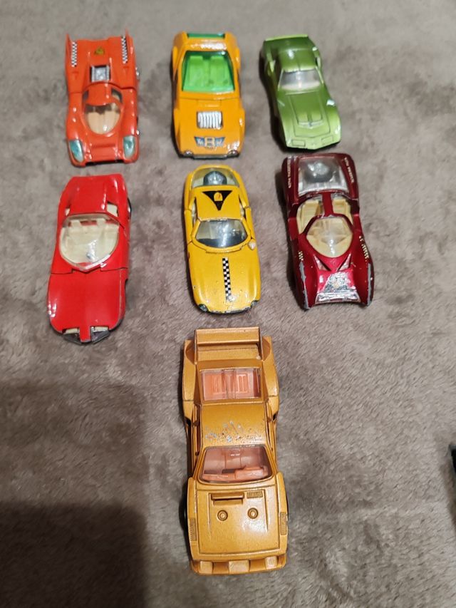 Lote de coches antiguos